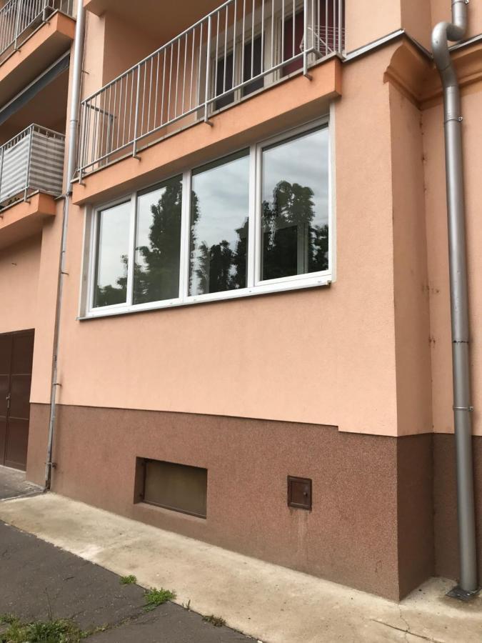 Prikopova 2 Apartman Bratislava Luaran gambar